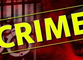 चारित्र्यावर संशयातून प्रेयसीची लाथाबुक्क्यांनी बेदम मारहाण करीत हत्त्या : आरोपीस पोलिसांनी ठोकल्या बेड्या