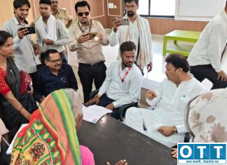 लाडकी बहीण योजनेतील अडचणींवर आमदार साजिद पठाण आक्रमक; महिला व बाल विकास कार्यालयात धडक Akola News