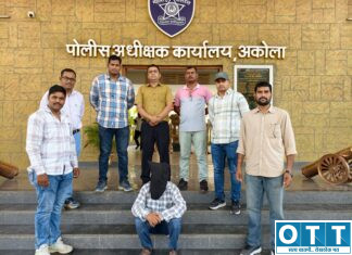 गांधी चौक महिला मारहाण प्रकरणातील आरोपी स्थानिक गुन्हे शाखेकडून जेरबंद अकोला