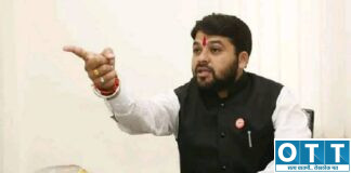 सरकार चालढकल करतंय! कर्जमाफीची तारीख पुढे ढकलल्याने रविकांत तुपकर संतप्त; “शेतकरी रस्त्यावर उतरेल” असा सरकारला इशारा