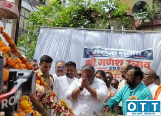 पालकमंत्री आकाश फुंडकर यांच्या हस्ते श्री बाराभाई गणपतीची महाआरती