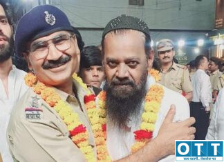 शांतता समिती व जुलूस कमिटीकडून PI विलास पाटील यांचे कौतुक