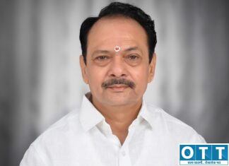 अमरावती शिक्षक मतदारसंघासाठी तिसऱ्या दिवशी श्रीकांत देशपांडे यांनी केला अर्ज दाखल